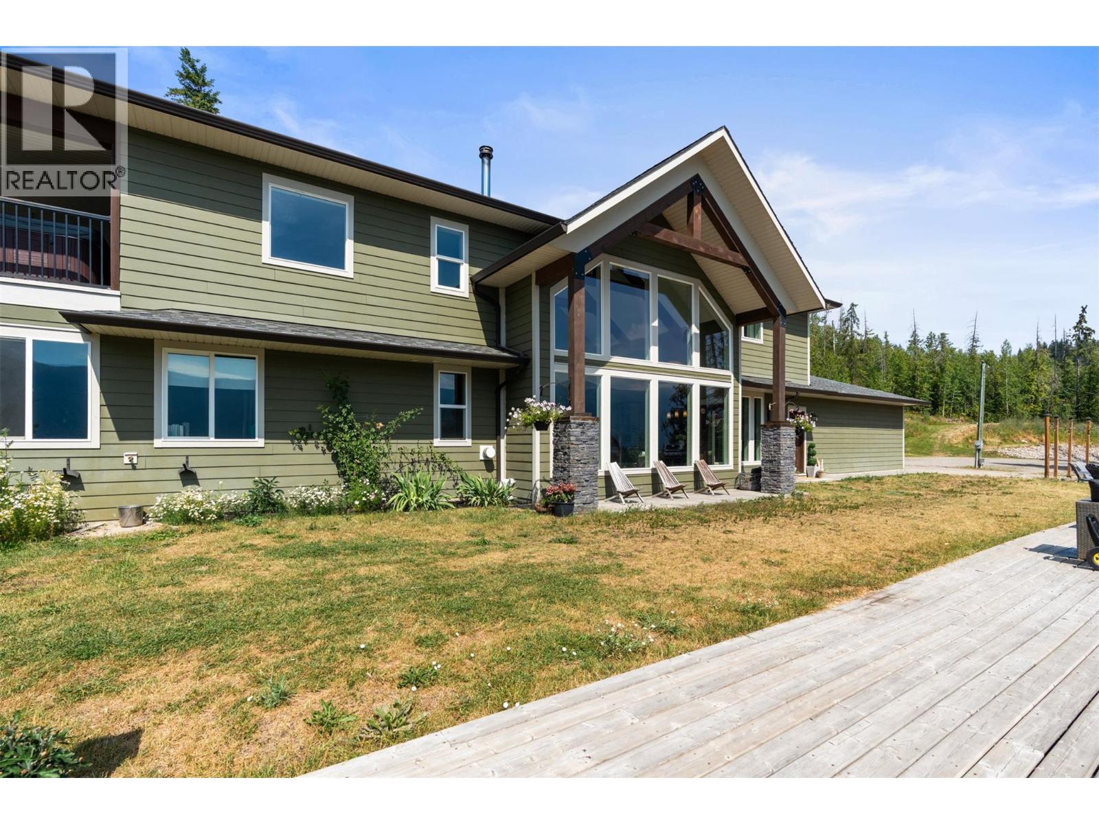 240 Grandview Bench Road, Grindrod, British Columbia  V1E 2Y4 - Photo 3 - 10394855
