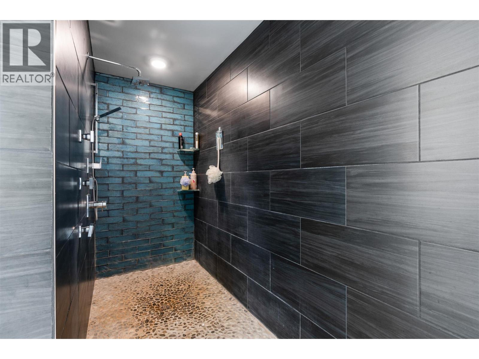 240 Grandview Bench Road, Grindrod, British Columbia  V1E 2Y4 - Photo 49 - 10394855