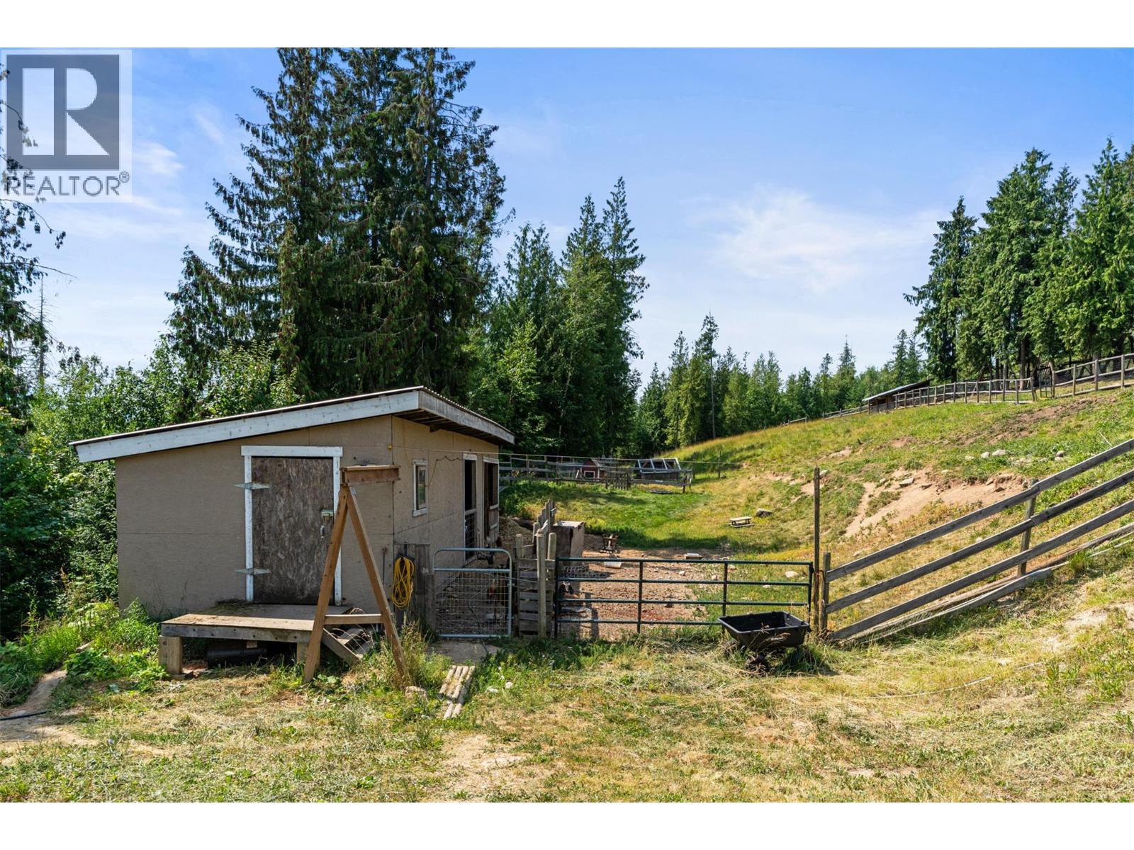 240 Grandview Bench Road, Grindrod, British Columbia  V1E 2Y4 - Photo 83 - 10394855
