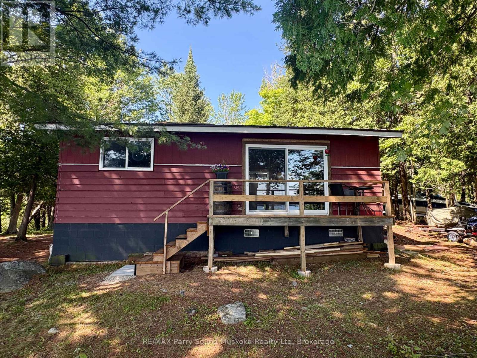 3 Robinson Road, Magnetawan, Ontario  P0A 1P0 - Photo 2 - X13623228