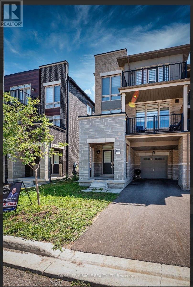 23 Arrowview Drive, Brampton, Ontario  L7A 5H6 - Photo 3 - W13623216