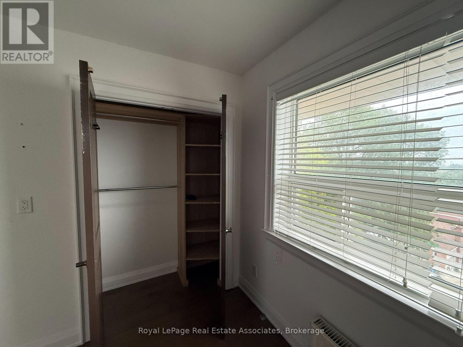 4 - 52 Cameron Avenue, Toronto, Ontario  M6M 1R2 - Photo 17 - W13623230