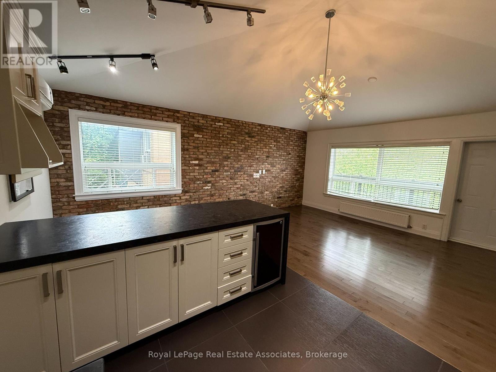 4 - 52 Cameron Avenue, Toronto, Ontario  M6M 1R2 - Photo 4 - W13623230