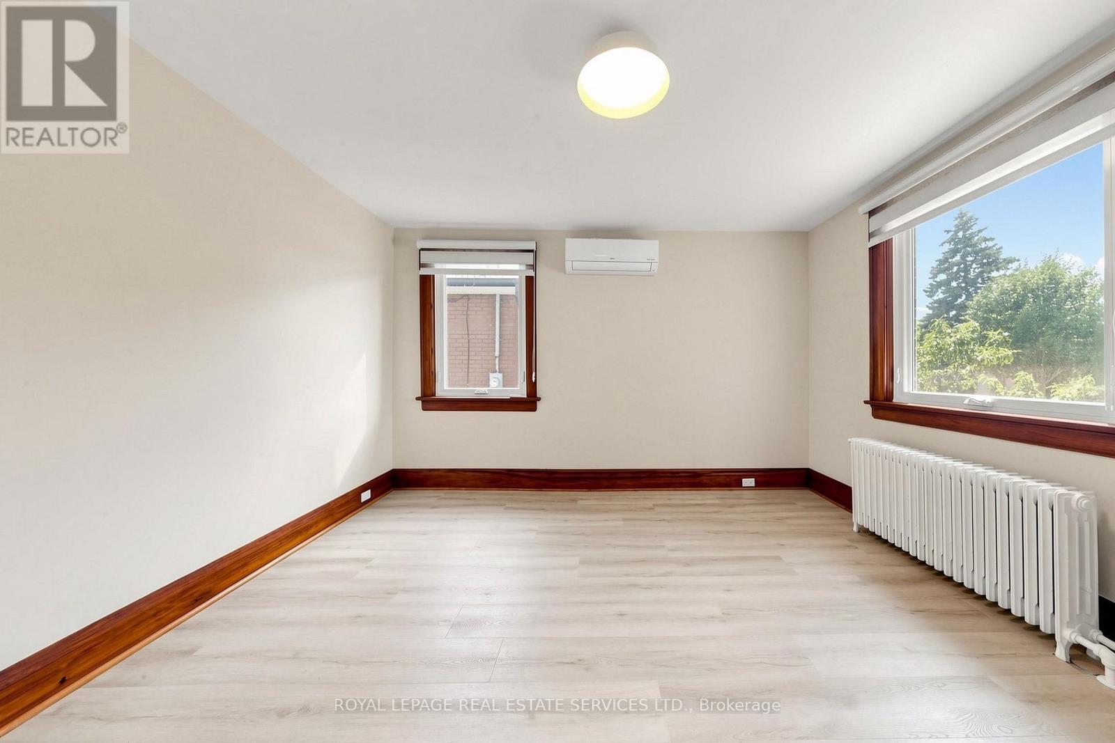 31 Rosemeade Avenue, Toronto, Ontario  M8Y 3A2 - Photo 5 - W13623286