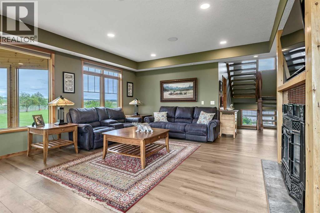 258104 48 Street W, Rural Foothills County, Alberta  T1S 5V8 - Photo 14 - A2322394
