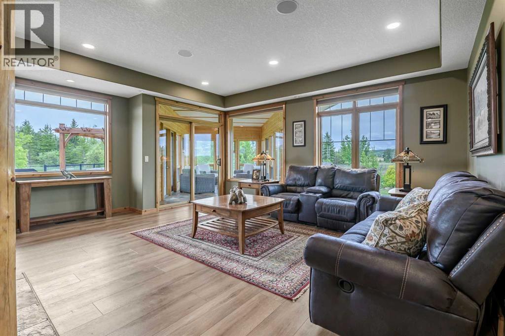 258104 48 Street W, Rural Foothills County, Alberta  T1S 5V8 - Photo 5 - A2322394
