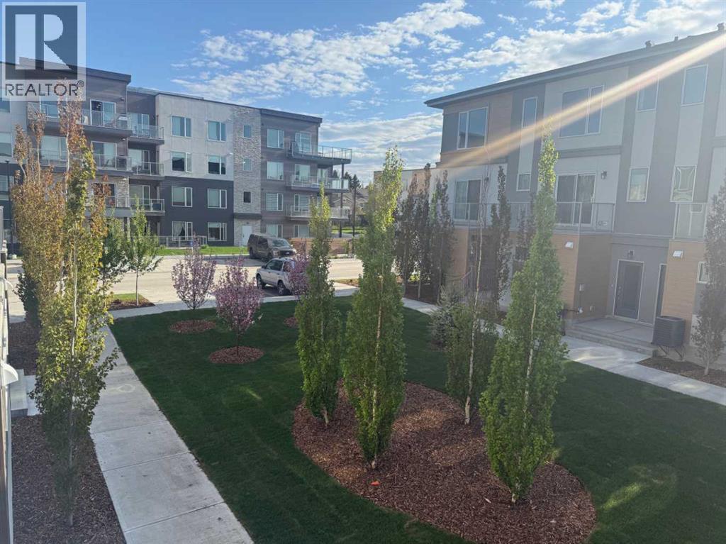212 Shawnee Square Sw, Calgary, Alberta  T2Y 0T7 - Photo 18 - A2326333