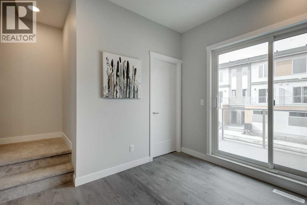 212 Shawnee Square Sw, Calgary, Alberta  T2Y 0T7 - Photo 13 - A2326333