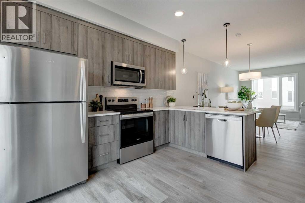212 Shawnee Square Sw, Calgary, Alberta  T2Y 0T7 - Photo 15 - A2326333