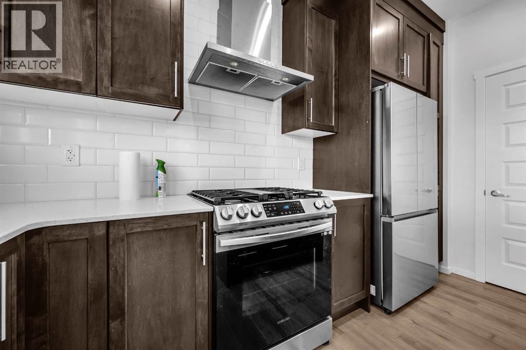 641 Southwinds Close SW, Airdrie, Alberta  T4B 5L5 - Photo 8 - A2331306