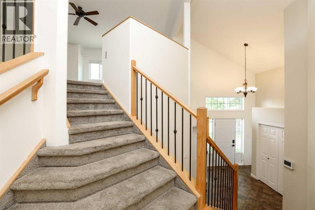 227 Rivermill Manor W, Lethbridge, Alberta  T1K 8C5 - Photo 12 - A2328254