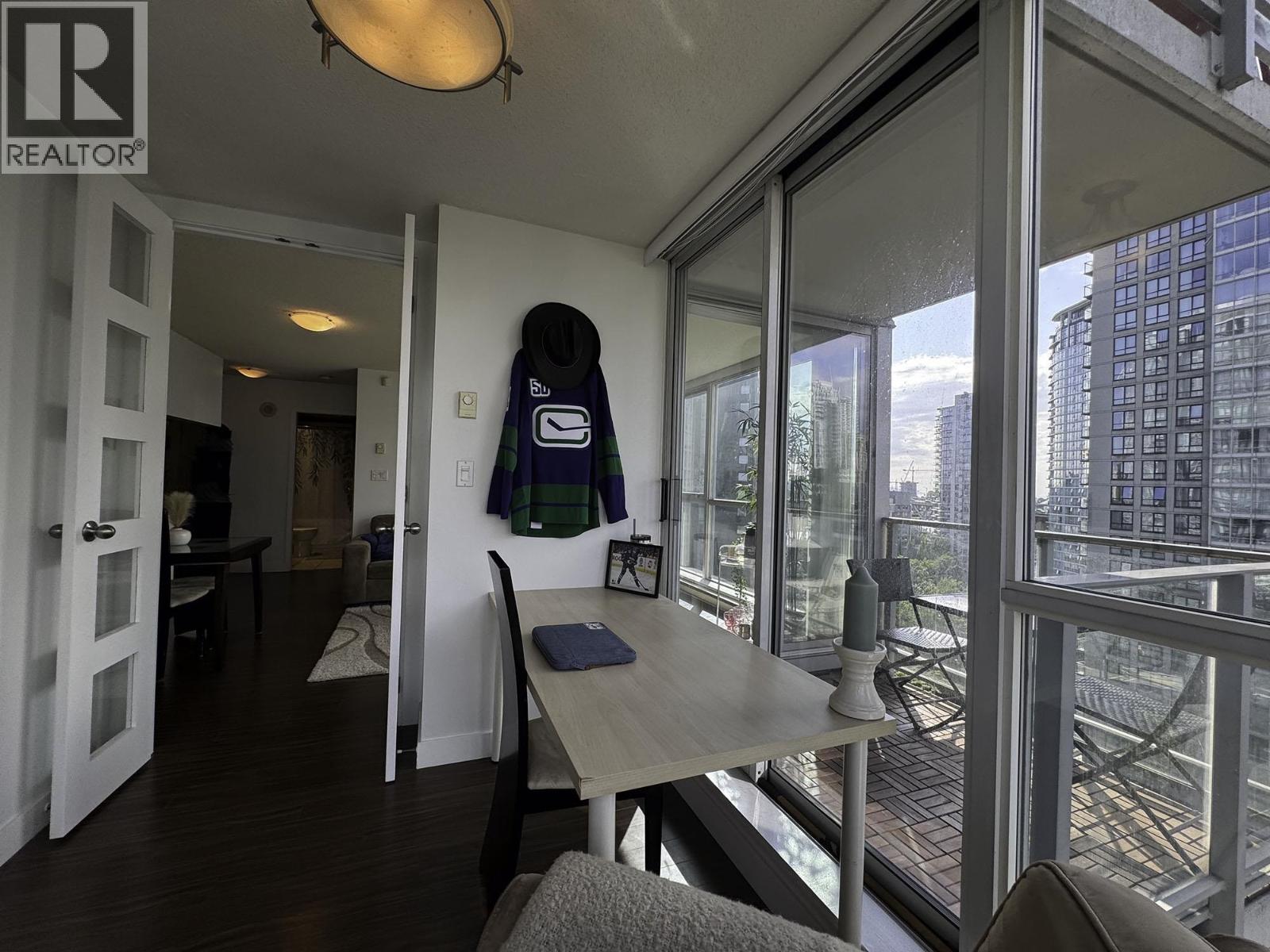 1606 1408 Strathmore Mews, Vancouver, British Columbia  V6Z 3A9 - Photo 14 - R3151447