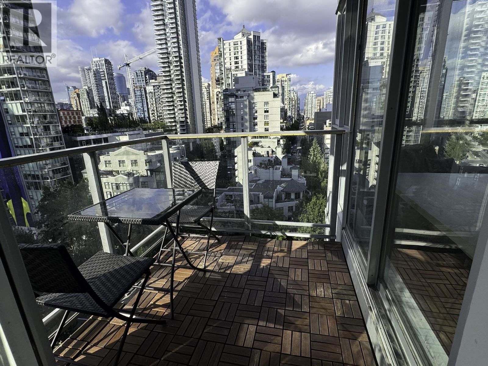 1606 1408 Strathmore Mews, Vancouver, British Columbia  V6Z 3A9 - Photo 3 - R3151447