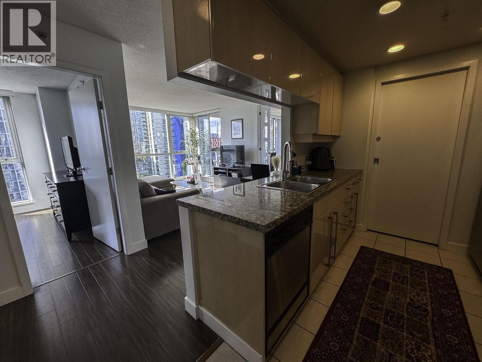 1606 1408 Strathmore Mews, Vancouver, British Columbia  V6Z 3A9 - Photo 4 - R3151447