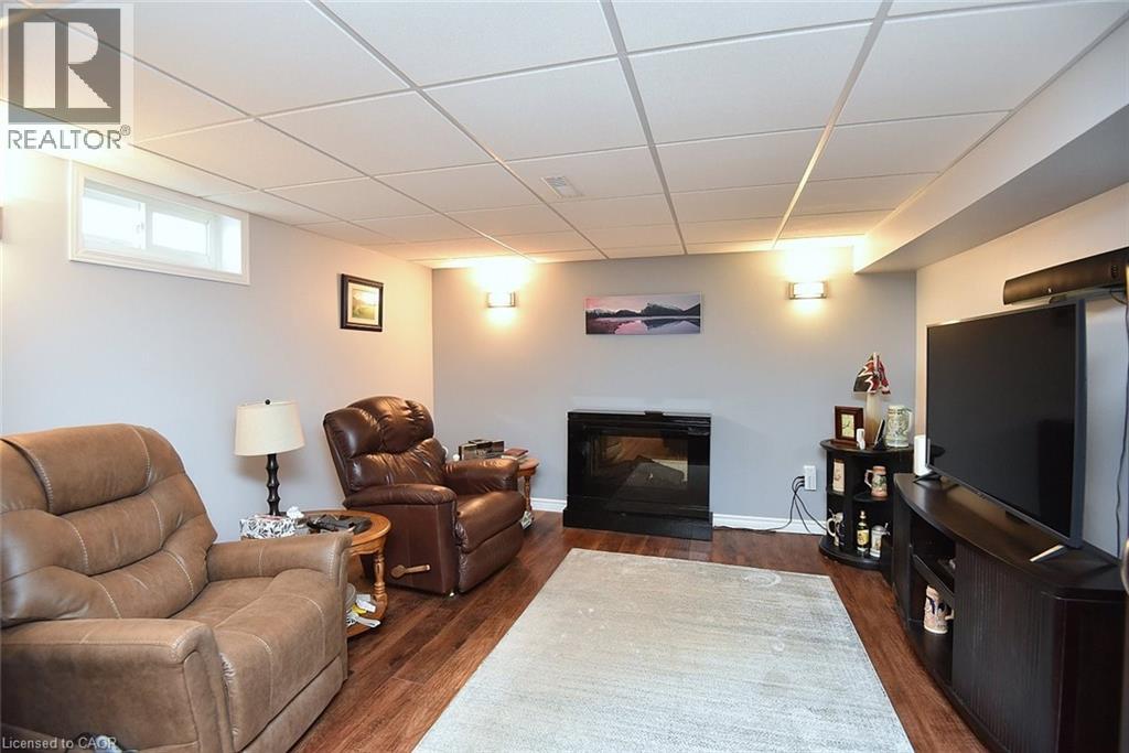 181 Lawnhurst Drive, Hamilton, Ontario  L8V 4R2 - Photo 33 - 40825238