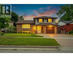 76 LOWER CANADA Crescent, Kitchener, Ontario