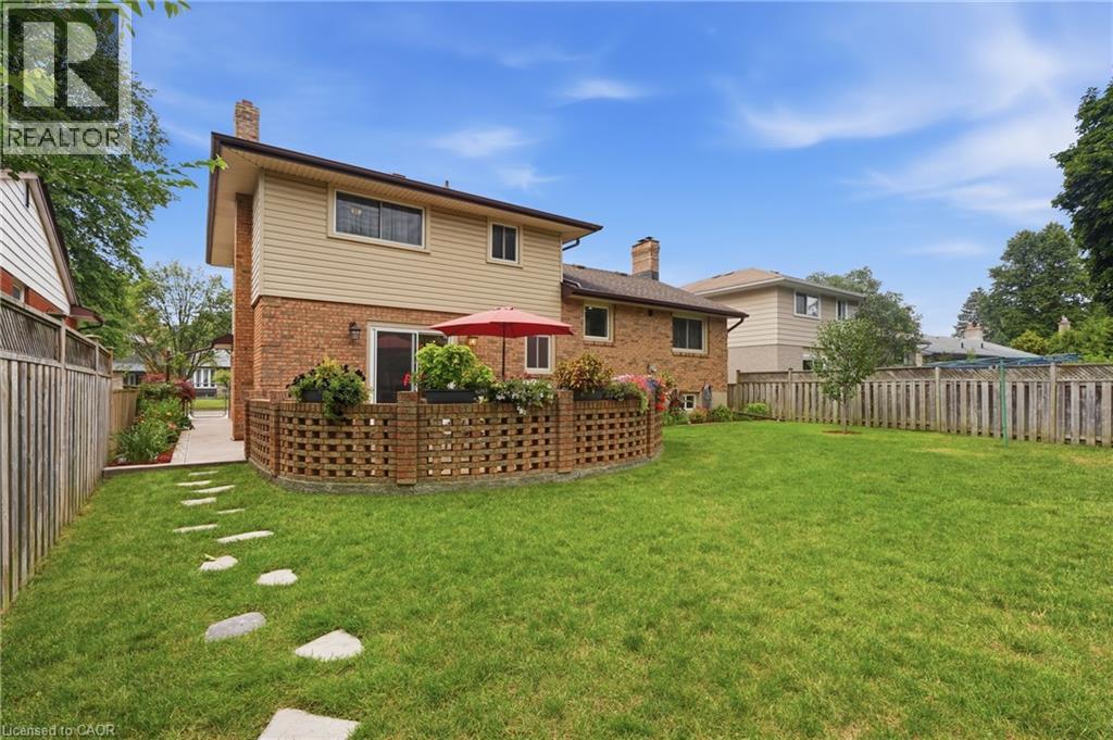 76 Lower Canada Crescent, Kitchener, Ontario  N2P 1E8 - Photo 38 - 40851785