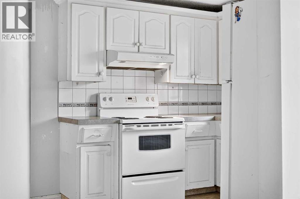42 Huntford Close NE, Calgary, Alberta  T2k 3Y6 - Photo 17 - A2323008