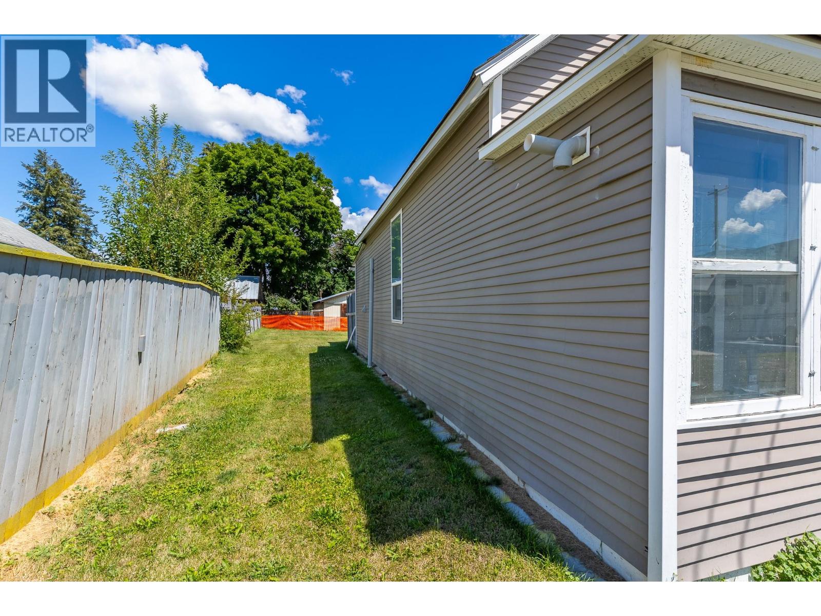 403 Howard Avenue, Enderby, British Columbia  V0E 1V2 - Photo 34 - 10393715