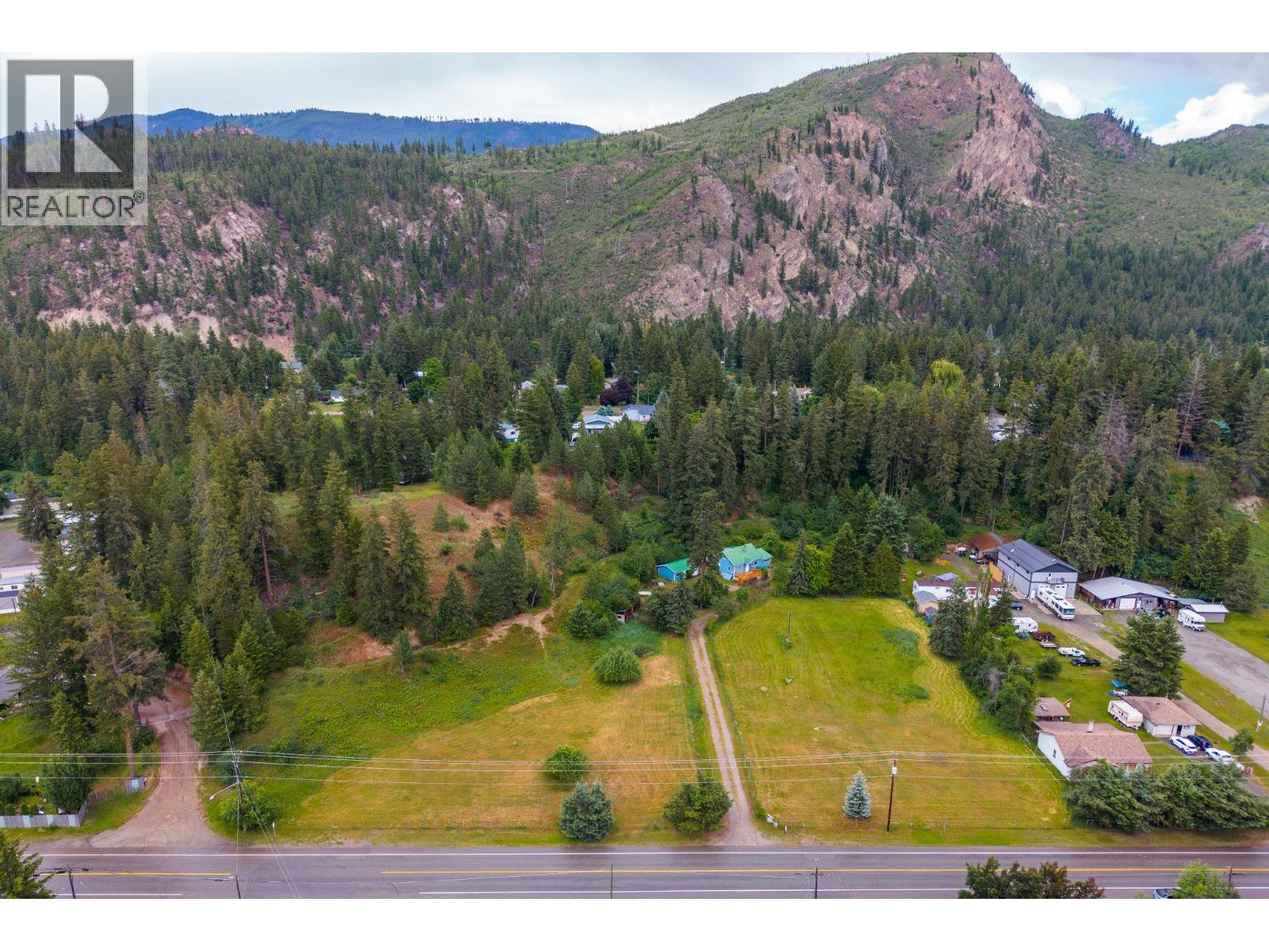 4392 Barriere Town Road, Barriere, British Columbia  V0E 1E0 - Photo 38 - 10390822
