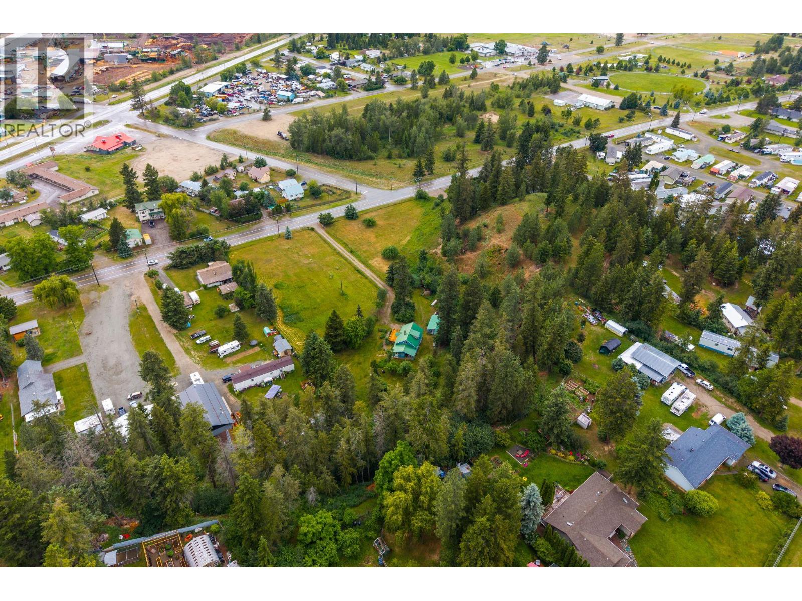 4392 Barriere Town Road, Barriere, British Columbia  V0E 1E0 - Photo 42 - 10390822
