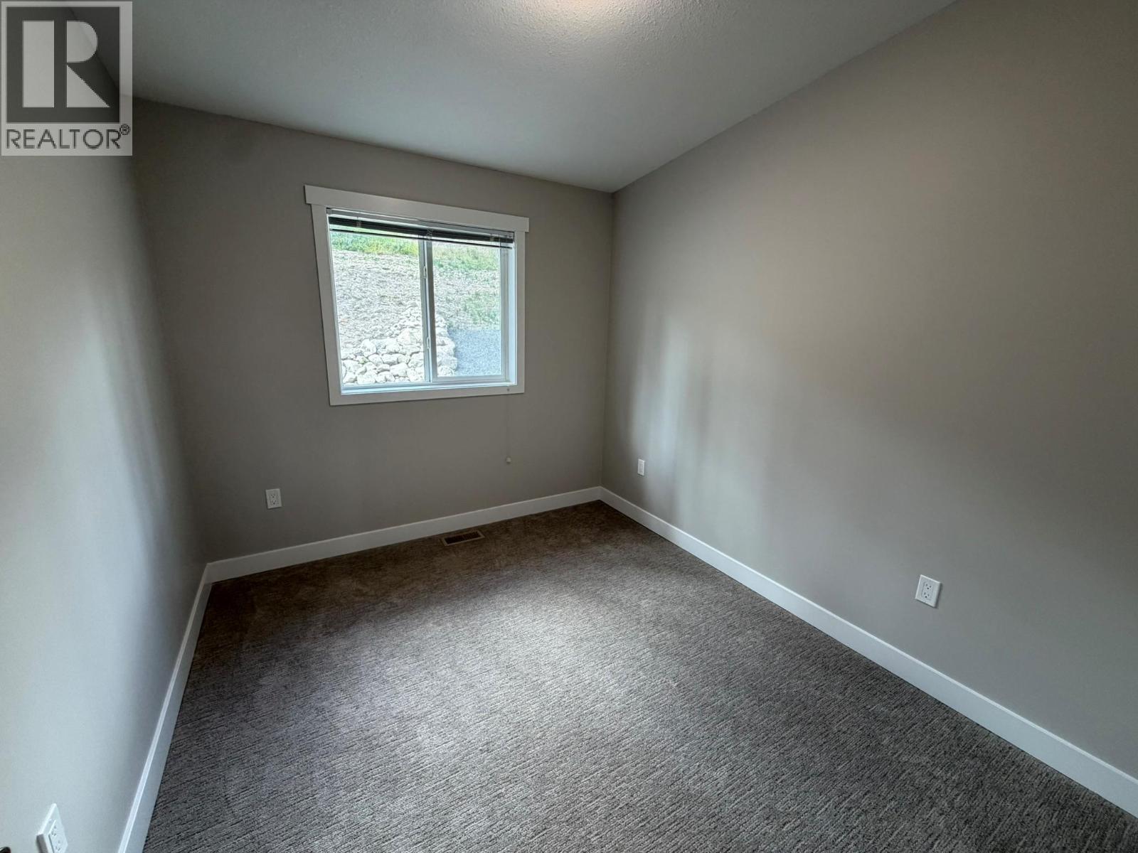 7932 Alpine Road, Kelowna, British Columbia  V1Z 3V4 - Photo 39 - 10391448