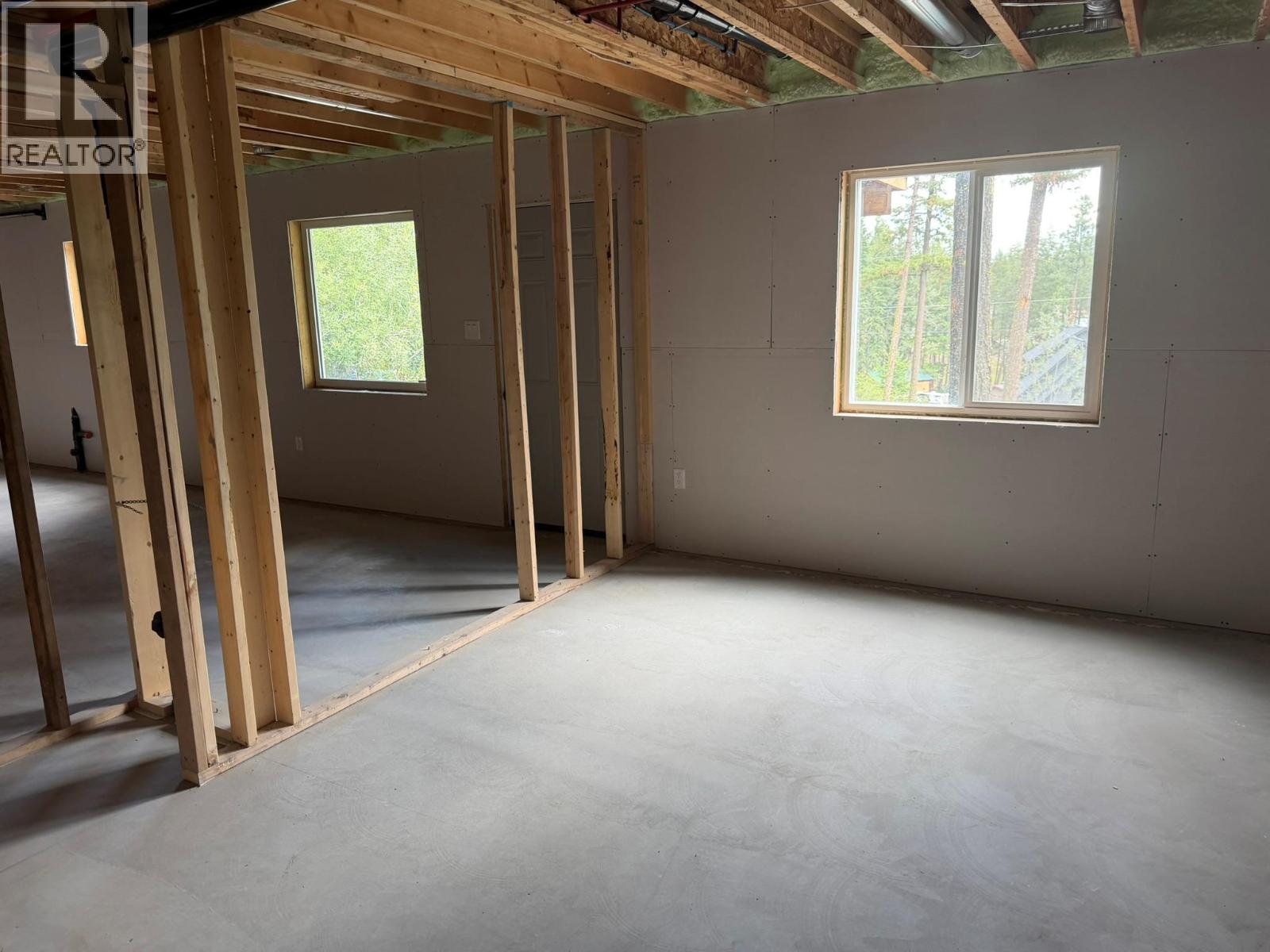 7932 Alpine Road, Kelowna, British Columbia  V1Z 3V4 - Photo 44 - 10391448