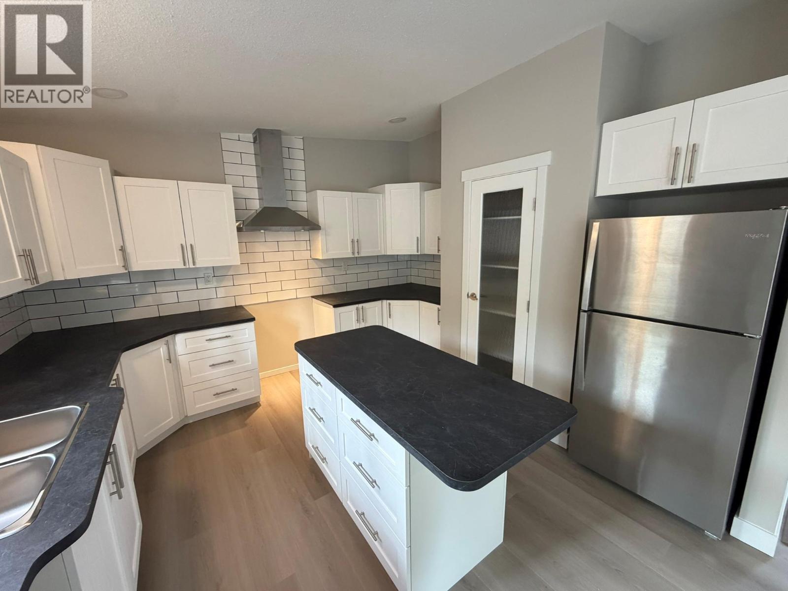 7932 Alpine Road, Kelowna, British Columbia  V1Z 3V4 - Photo 7 - 10391448
