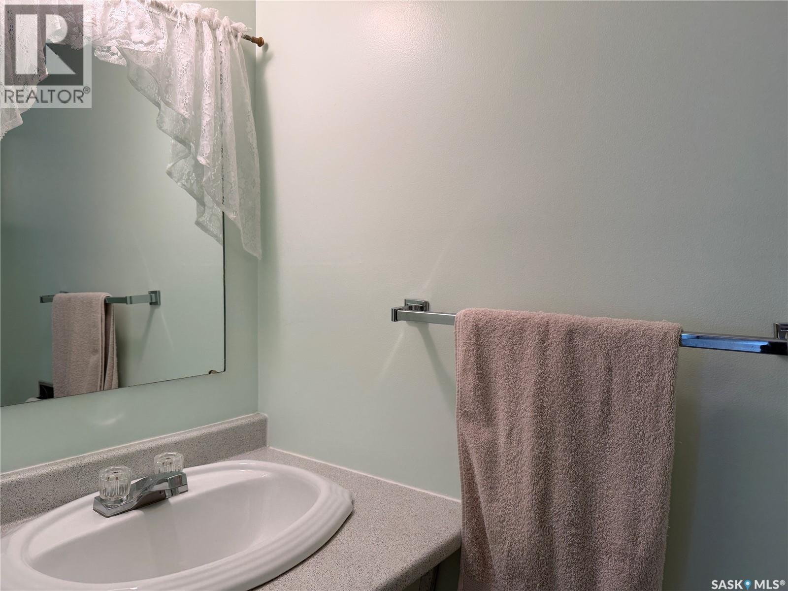 404 7th Street E, Wynyard, Saskatchewan  S0A 4T0 - Photo 23 - SK044135