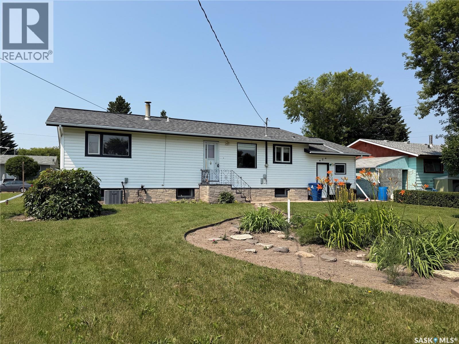 404 7th Street E, Wynyard, Saskatchewan  S0A 4T0 - Photo 39 - SK044135