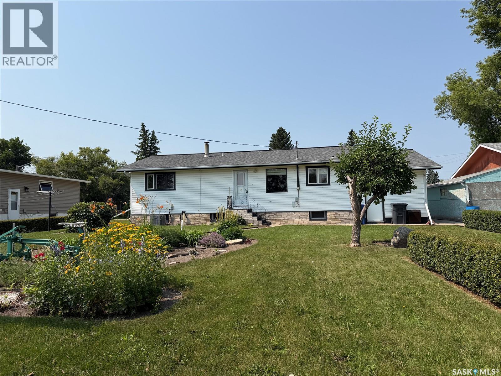 404 7th Street E, Wynyard, Saskatchewan  S0A 4T0 - Photo 40 - SK044135