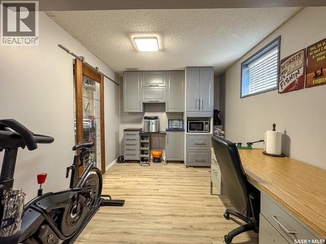 405 Northcote Drive, Swift Current, Saskatchewan  S9H 4T7 - Photo 20 - SK044042