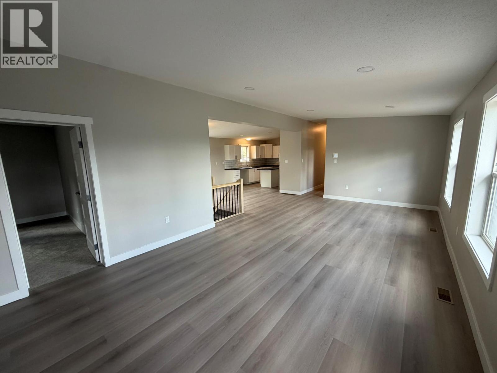 7932 Alpine Road, Kelowna, British Columbia  V1Z 3V4 - Photo 12 - 10391448