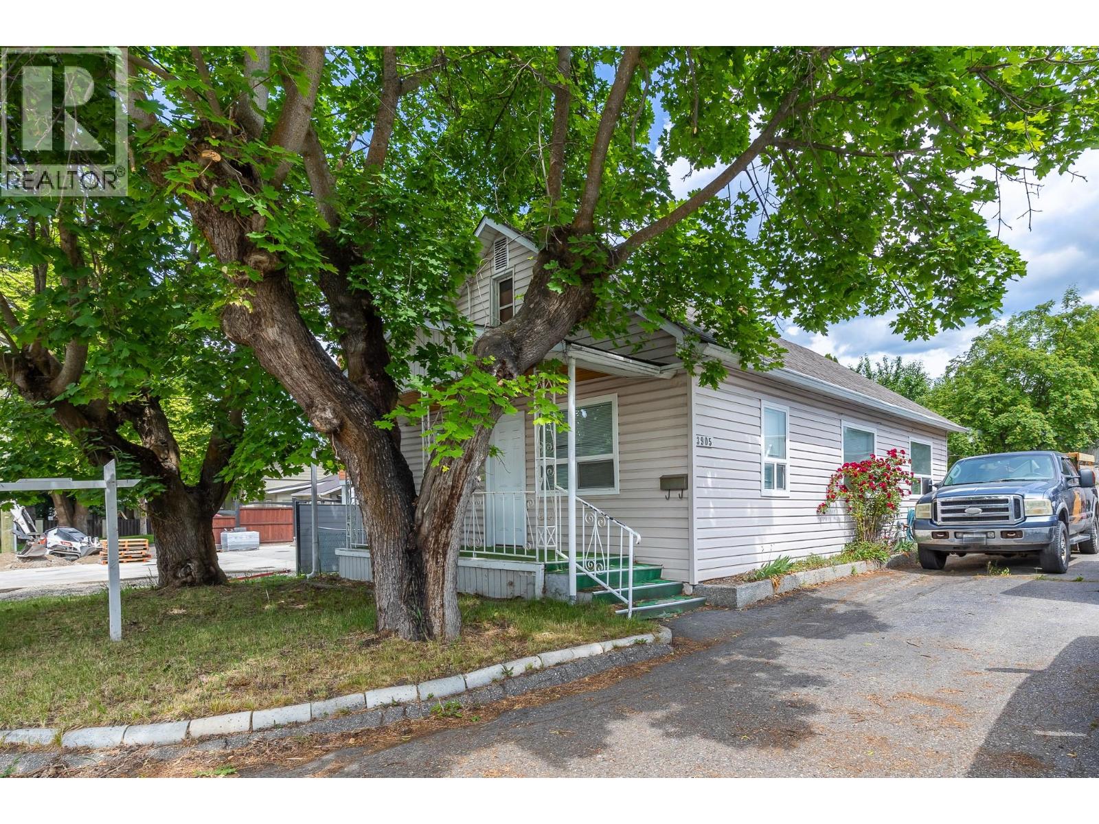 3905 26 Street, Vernon, British Columbia