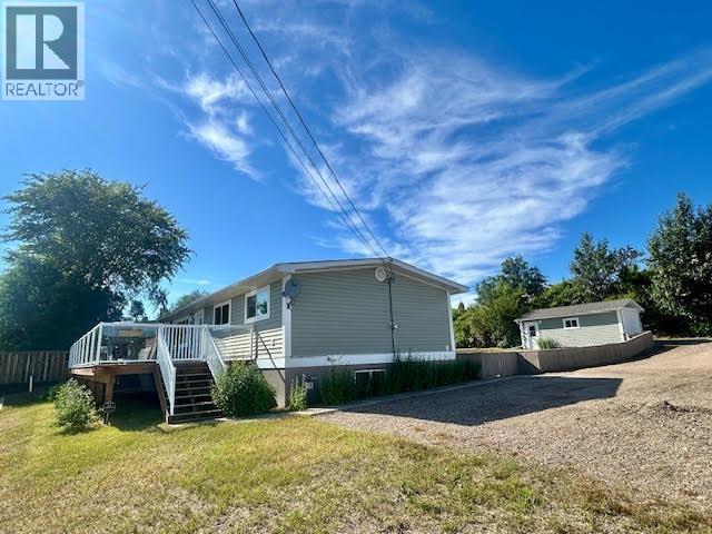 5208 W 54 Avenue, Fort Nelson, British Columbia  V0C 1R0 - Photo 8 - R3143160