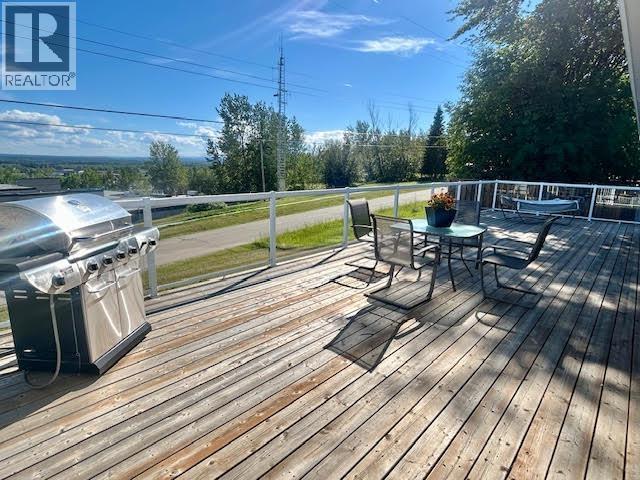 5208 W 54 Avenue, Fort Nelson, British Columbia  V0C 1R0 - Photo 10 - R3143160