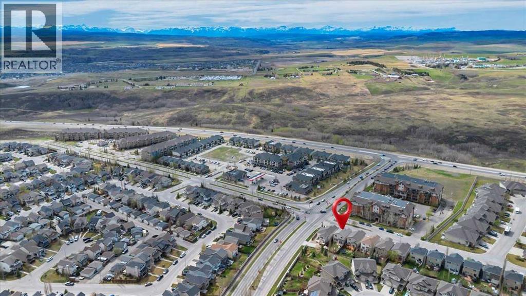 8 Sunset Square, Cochrane, Alberta  T4C 0H4 - Photo 8 - A2310409