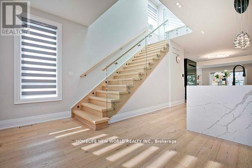 180 Goulding Avenue, Toronto, Ontario  M2R 2P4 - Photo 11 - C13623376