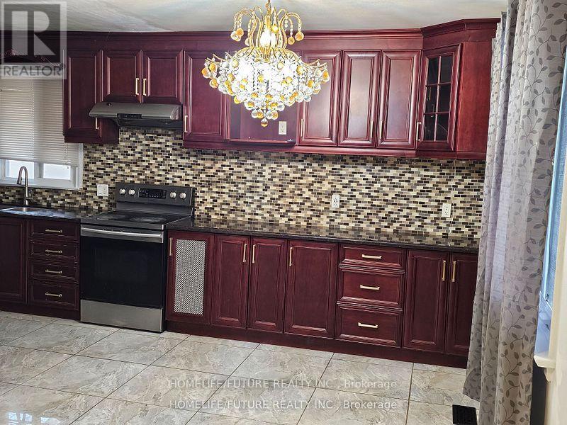 Main - 5 Sherwood Avenue, Toronto, Ontario  M1R 1M7 - Photo 4 - E13623356
