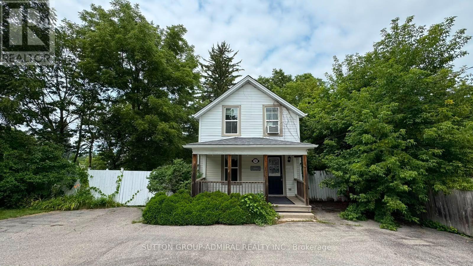 741 GORHAM STREET, Newmarket, Ontario