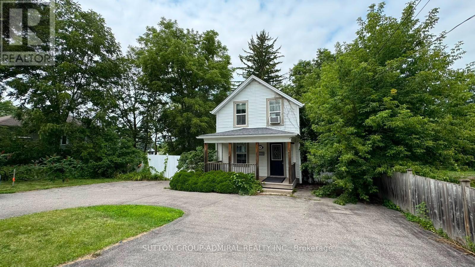 741 Gorham Street, Newmarket, Ontario  L3Y 1L7 - Photo 2 - N13623358