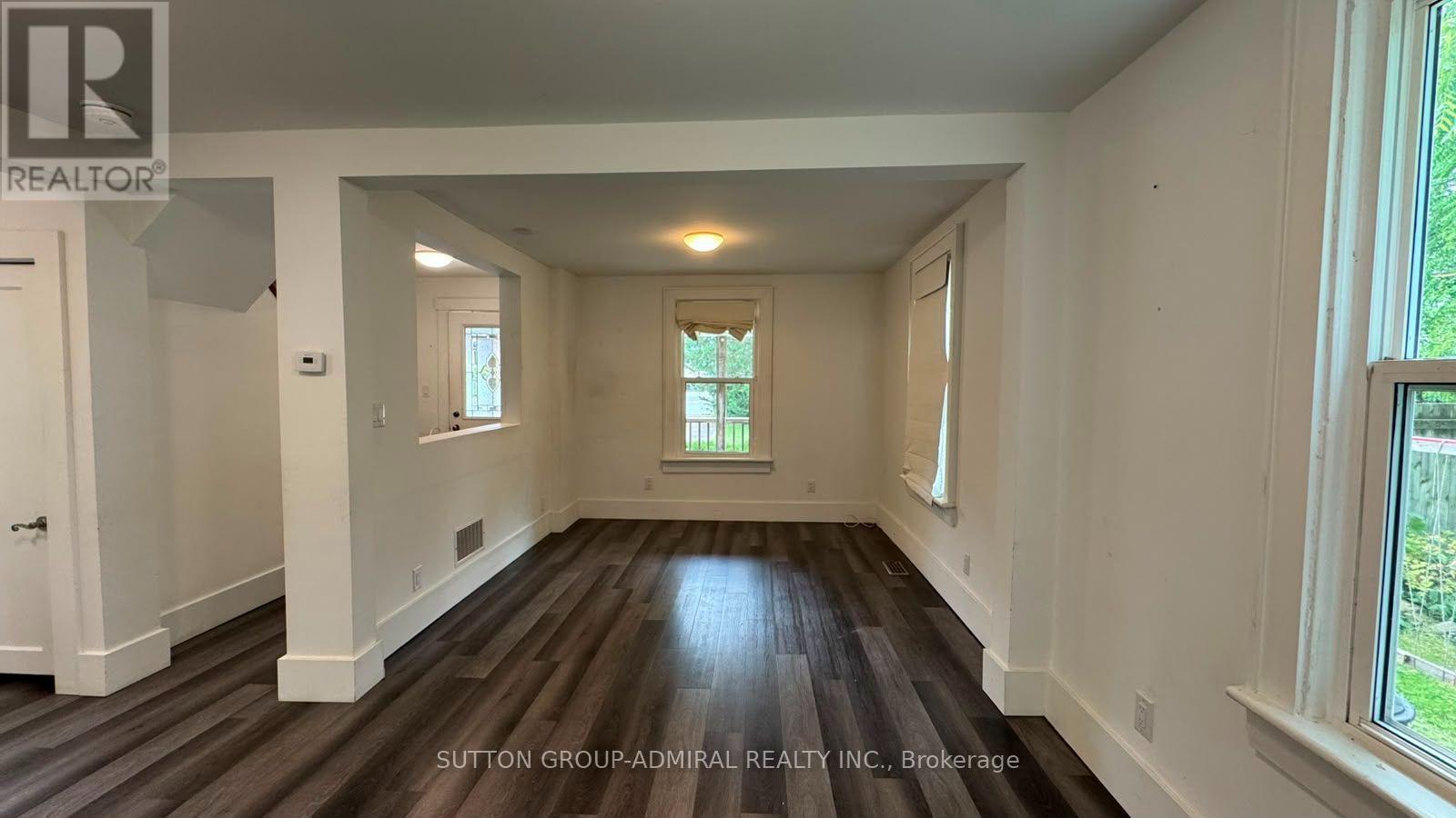 741 Gorham Street, Newmarket, Ontario  L3Y 1L7 - Photo 4 - N13623358