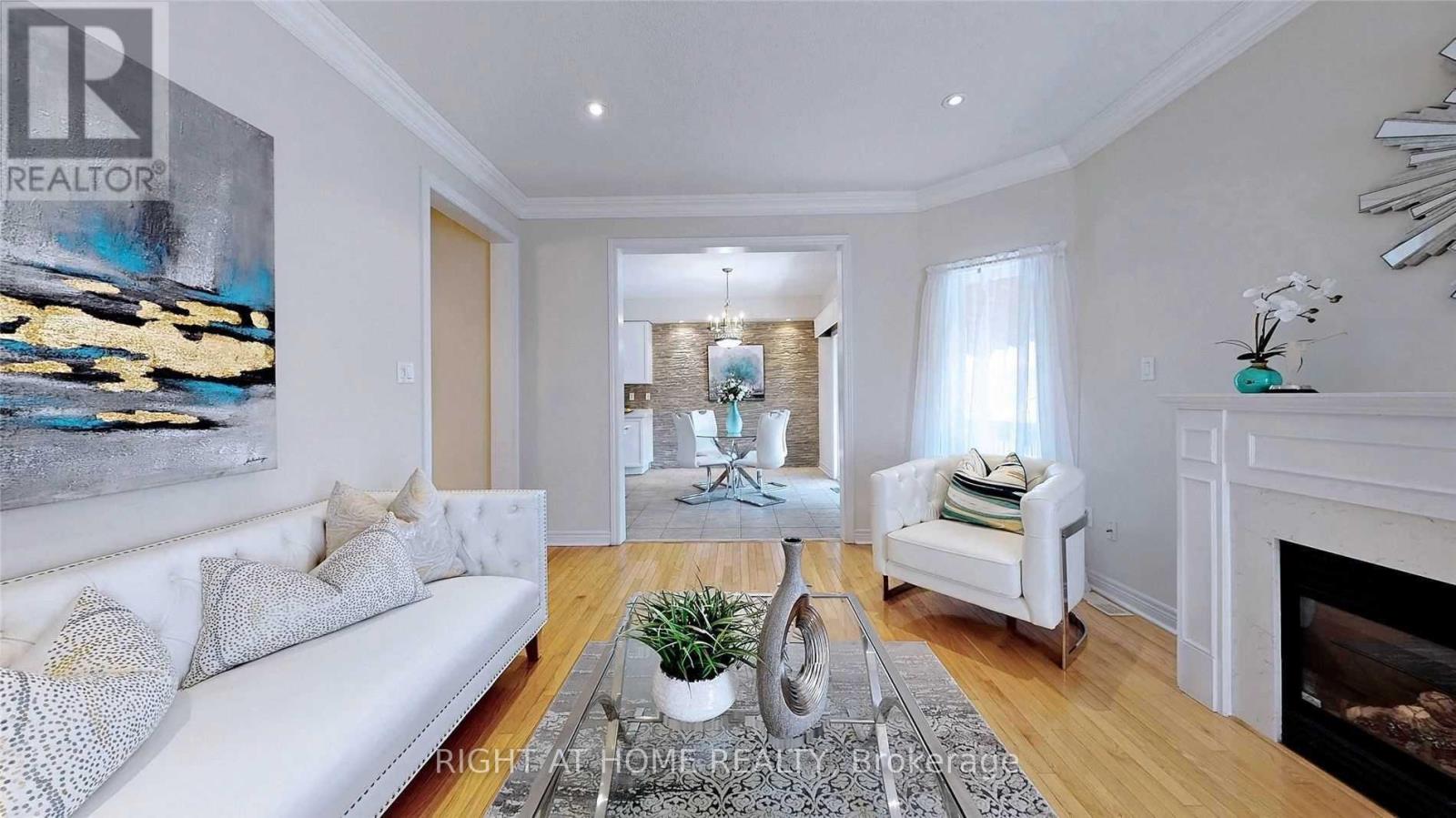 46 Danpatrick Drive, Richmond Hill, Ontario  L4S 2S7 - Photo 12 - N13623366