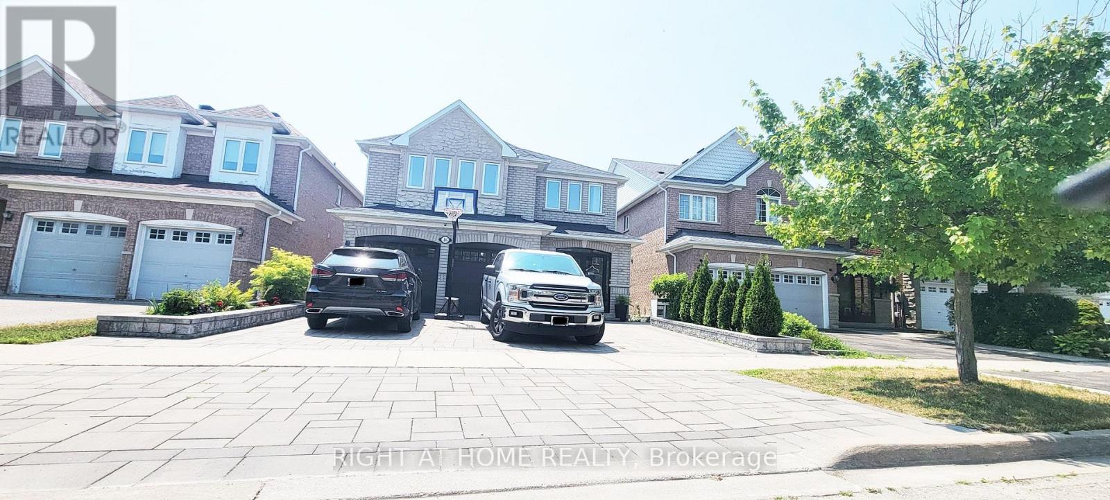 46 Danpatrick Drive, Richmond Hill, Ontario  L4S 2S7 - Photo 2 - N13623366