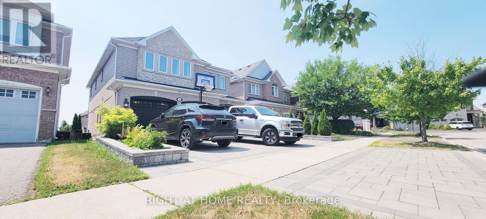 46 Danpatrick Drive, Richmond Hill, Ontario  L4S 2S7 - Photo 3 - N13623366