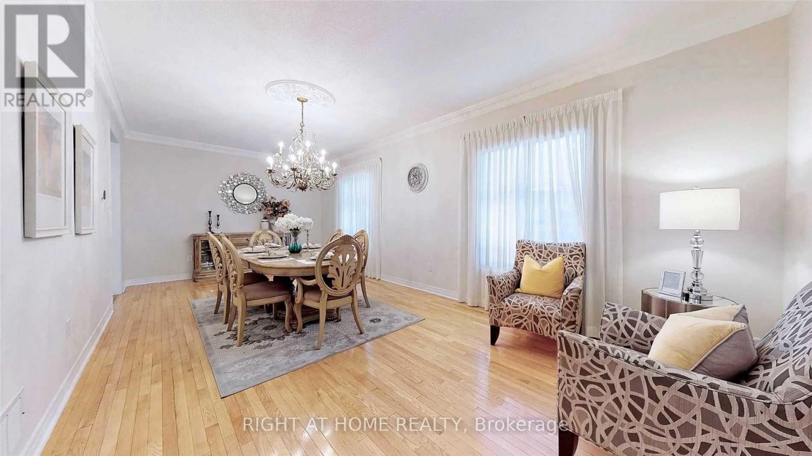 46 Danpatrick Drive, Richmond Hill, Ontario  L4S 2S7 - Photo 7 - N13623366