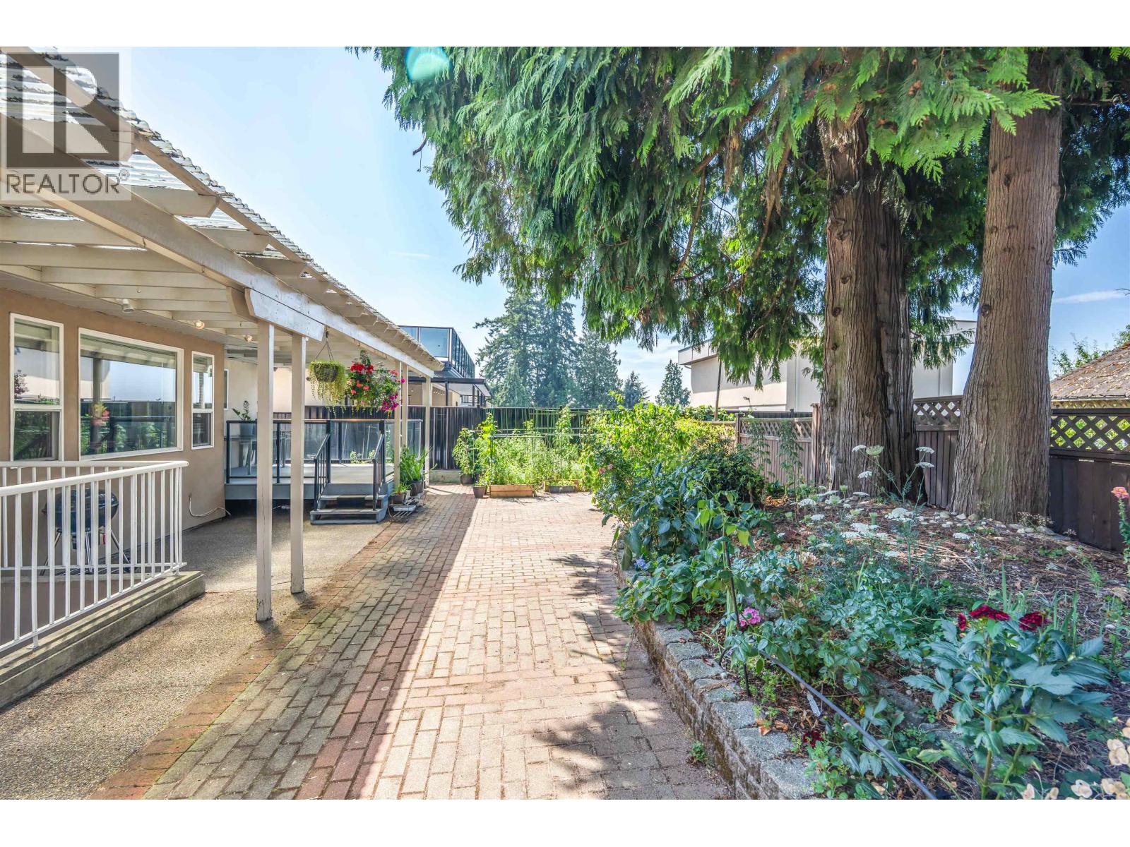 7629 Arthur Avenue, Burnaby, British Columbia  V5J 4G4 - Photo 38 - R3151375