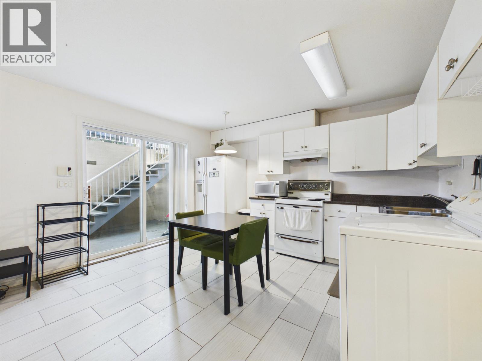 7629 Arthur Avenue, Burnaby, British Columbia  V5J 4G4 - Photo 31 - R3151375