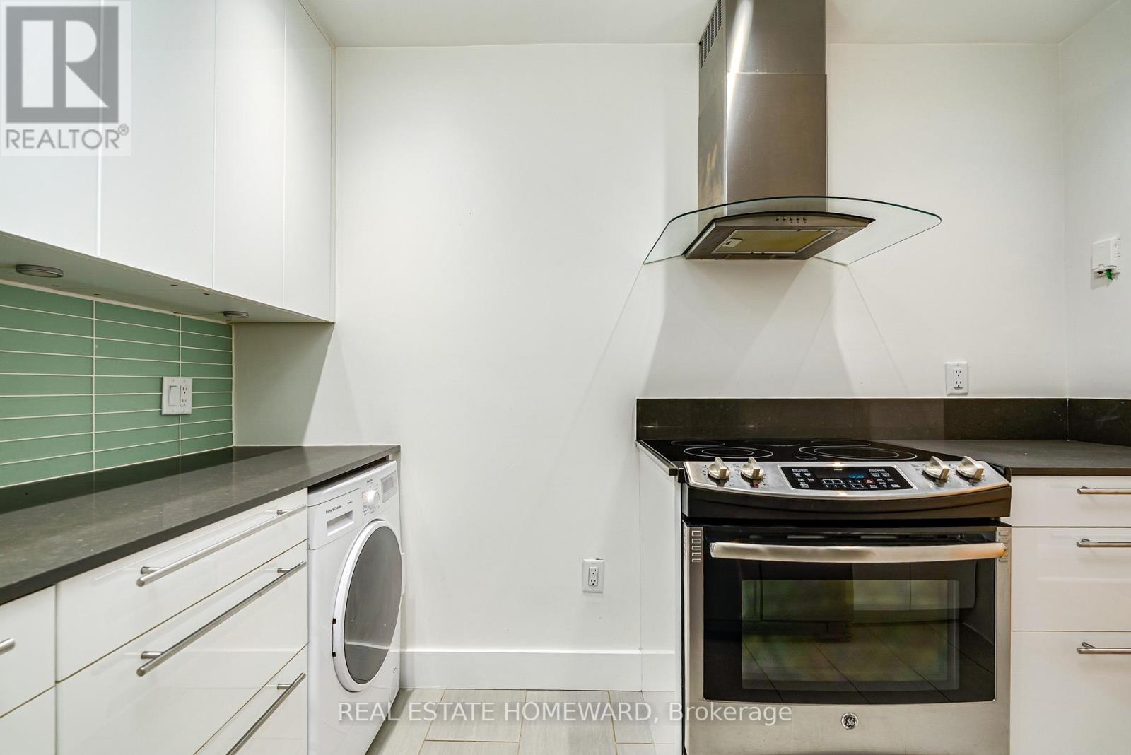 206 - 100 Oriole Parkway, Toronto, Ontario  M5P 2G8 - Photo 21 - C13623354