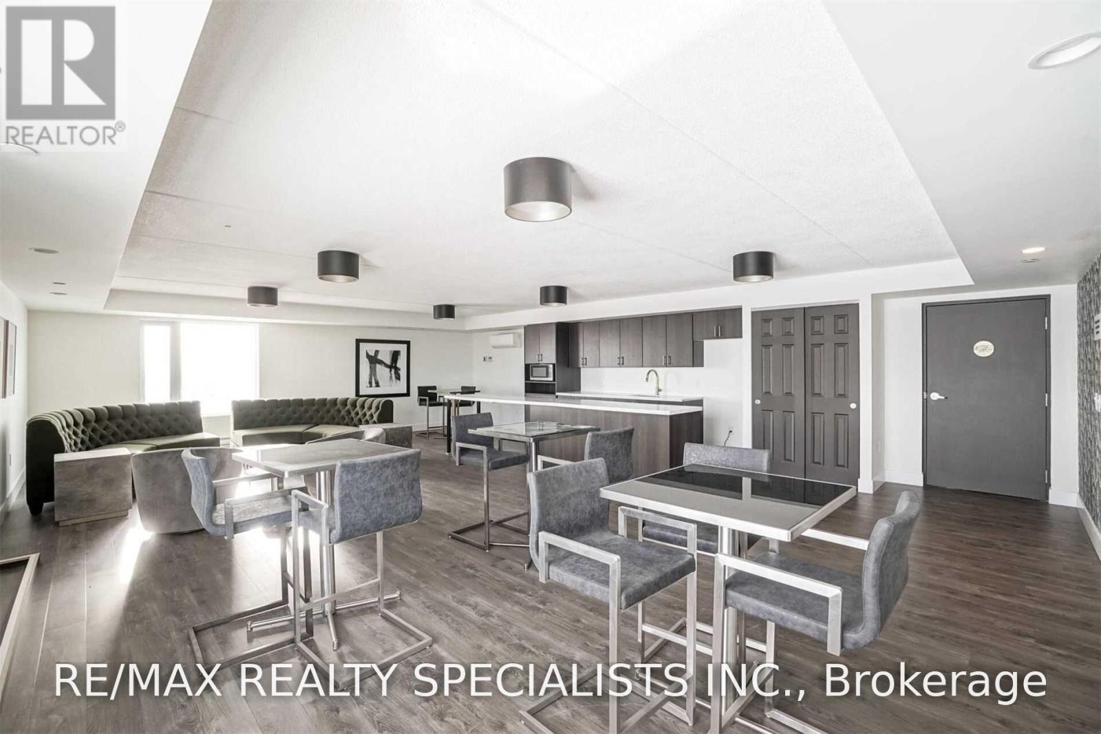 702 - 716 Main Street E, Milton, Ontario  L9T 9L9 - Photo 16 - W13623348